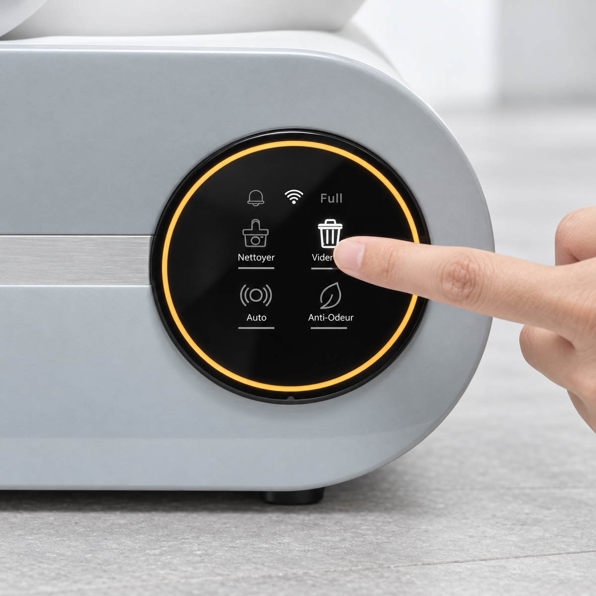 Gros plan sur les commandes tactiles de la litière connectée Felysia 65 L